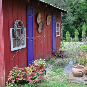 Meet your Posher, Trina